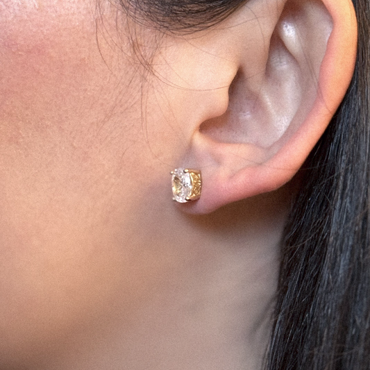 18k Gold Vermeil Diamond Stud Earrings - Cushion Cut