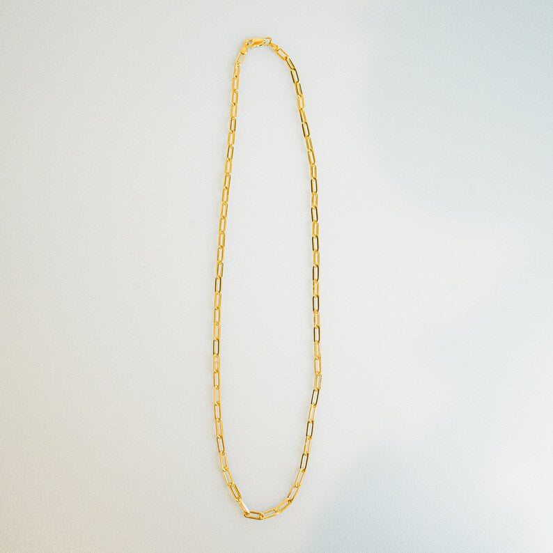 Minimalist Paperclip 18k Gold  Vermeil Chain Necklace: Delicate Unisex Modern Design